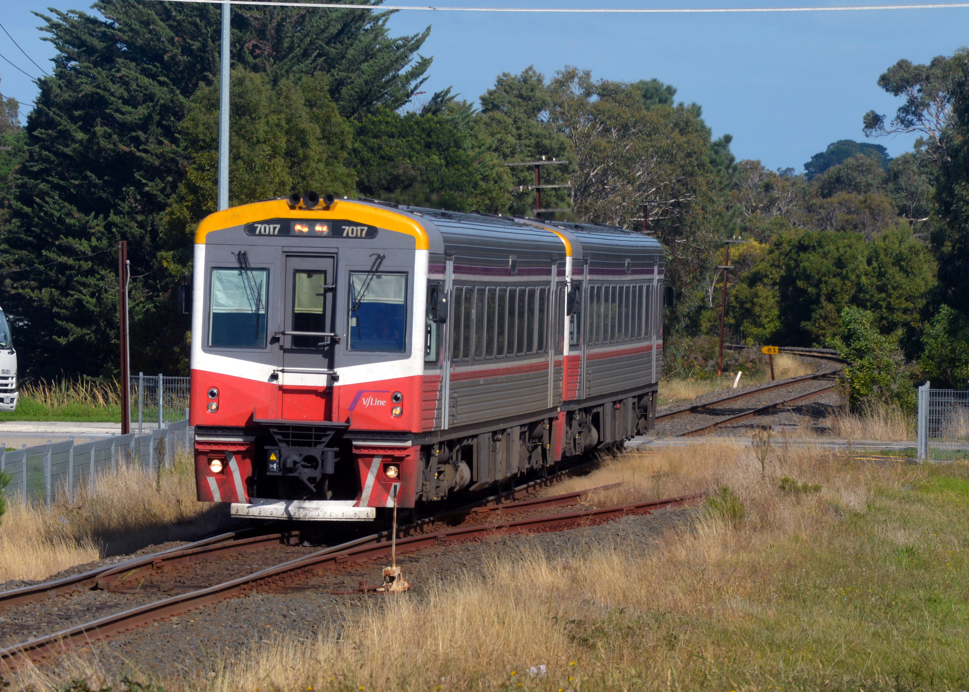 Two "Sprinter" railcars cross the Mornington Junction near Baxter station